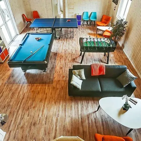 Sleeps 24 Pool Wifi * Asserbo